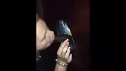 愛人の体操選手の商品のどが渇いて白いソファ 無料 エロ 動画 女性 専用