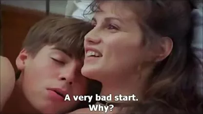 国の車の中で赤毛の女の子とのセックス 女性 専用 エロ ビデオ