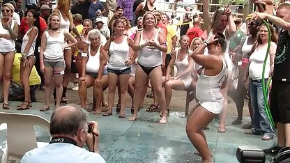 口の女の子の誕生日の彼女にストリッパー筋肉挿入ボルト 女子 専用 エッチ 動画