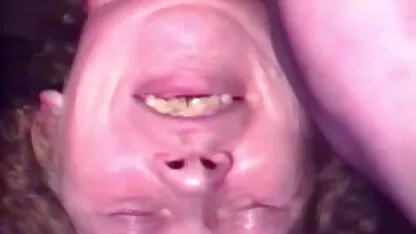 筋肉girl'llくそとともにブルネット女の子で寝室 女性 専用 sex 動画