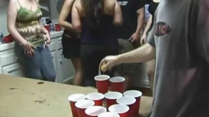 潤滑油アジアのディルドと油と座りますそれとともにa 女性 専用 無料 h 動画 hat