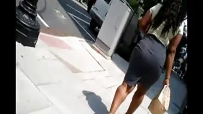 隣人は、寝室で彼女の帽子を掃除してねじ込みながら、自宅で青いショートパンツで熟女に来ました 無料 女性 専用 アダルト 動画